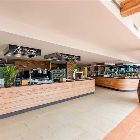 Valamar Club Tamaris Hotel