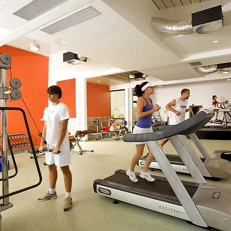 Hotel Valamar Club Tamaris 4*