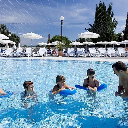Valamar Club Tamaris Hotel Tar-Vabriga